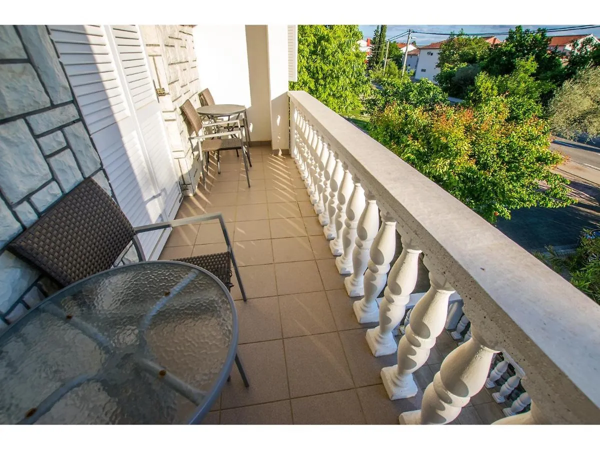 Apartments Lika Seline Croatia